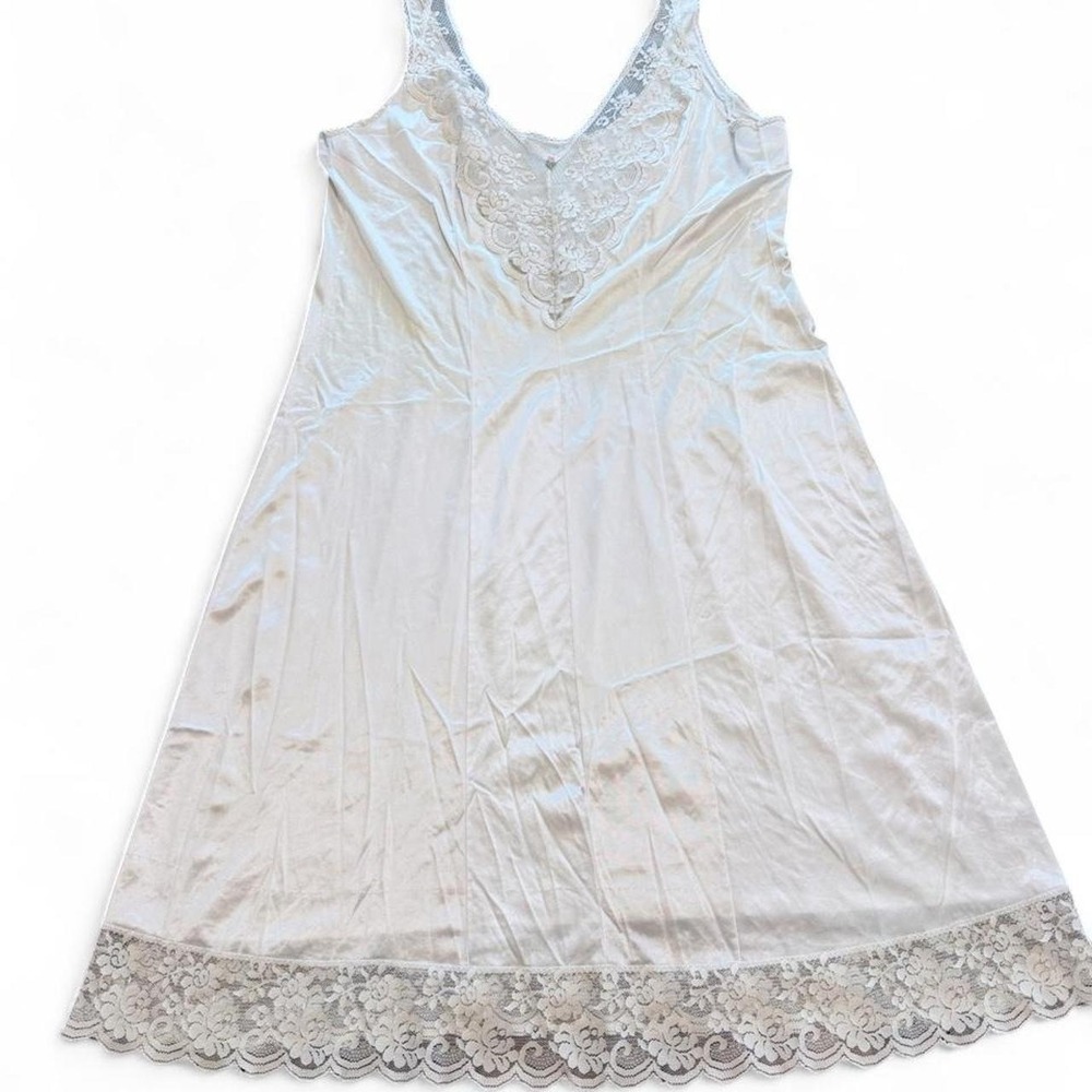 Vintage ILGWU JCPenney white lace slip dress